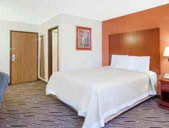 Hotel Days By Wyndham 3*